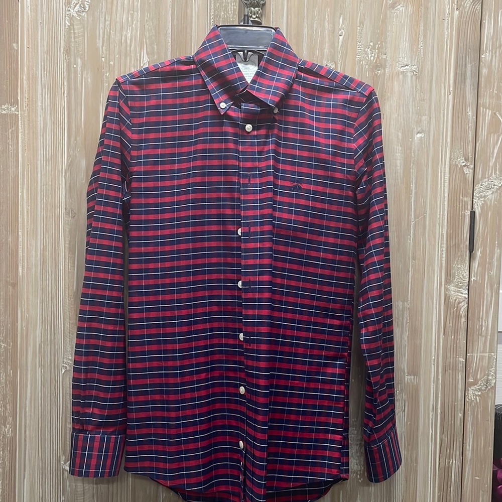 Brooks Brothers Long Sleeve, Button Up Dress Shirt, XS, Red & Navy w/ White